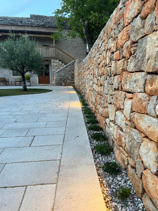 Appartamenti Minerva San Pelagio Kültér fotó